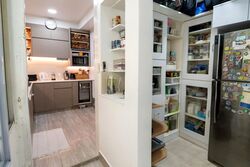 Sunrise Gardens (D28), Condominium #558138781